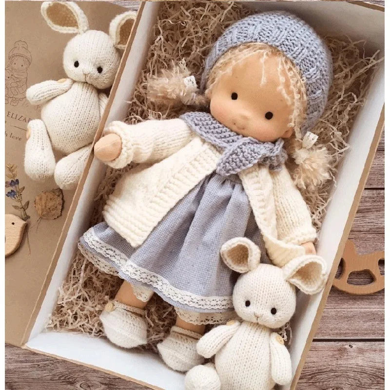 Poupée en Peluche Artisanale luna waldorf handmade plush vue d'ensemble vue 41