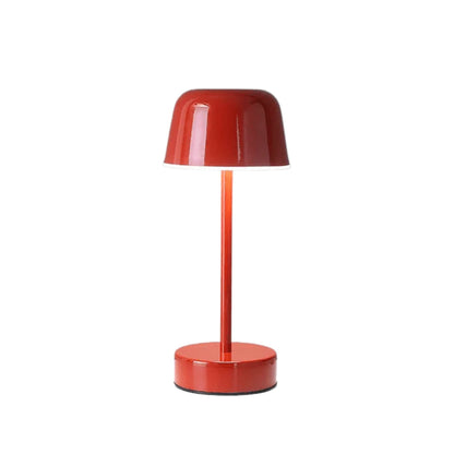 Lampe de table sans fil dans un salon moderne