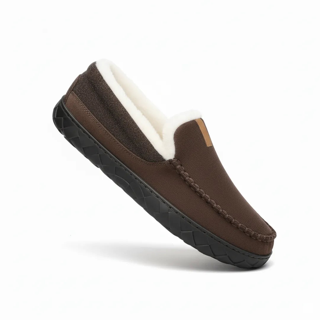 Intérieur en peluche des mocassins pour un confort optimal