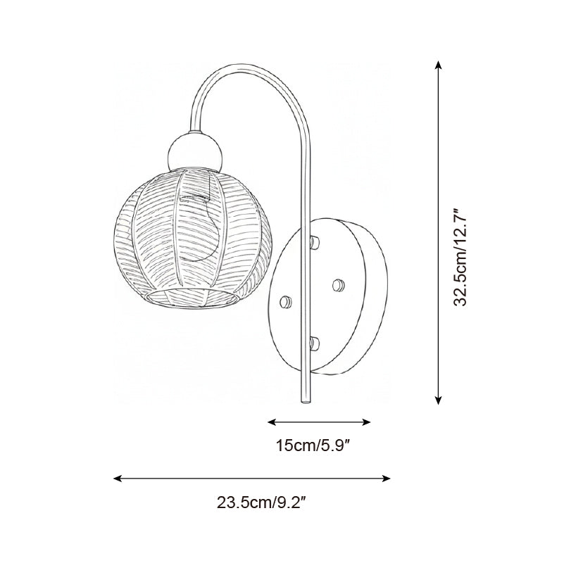 Détail du corps en laiton et dos en noyer de l'applique