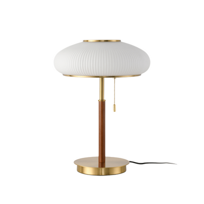 Vue d'ensemble de la lampe dans un coin de la pièce
