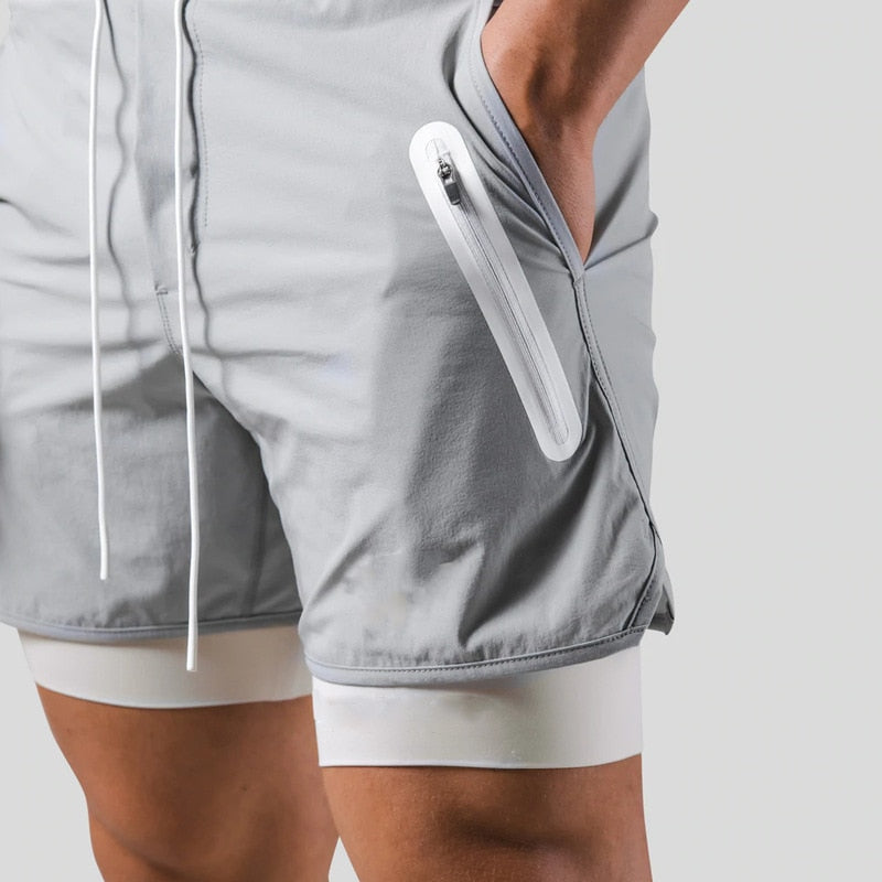 Zoom sur la ceinture élastique avec cordon de serrage