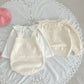 Détail du tissu doux en coton et polyester, vue rapprochée