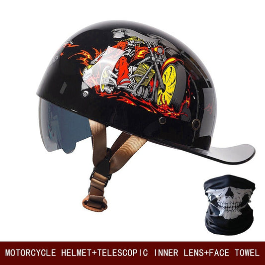 Casque de moto avec détails de sécurité visibles