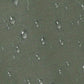 Détail de la capuche ajustable de la veste imperméable