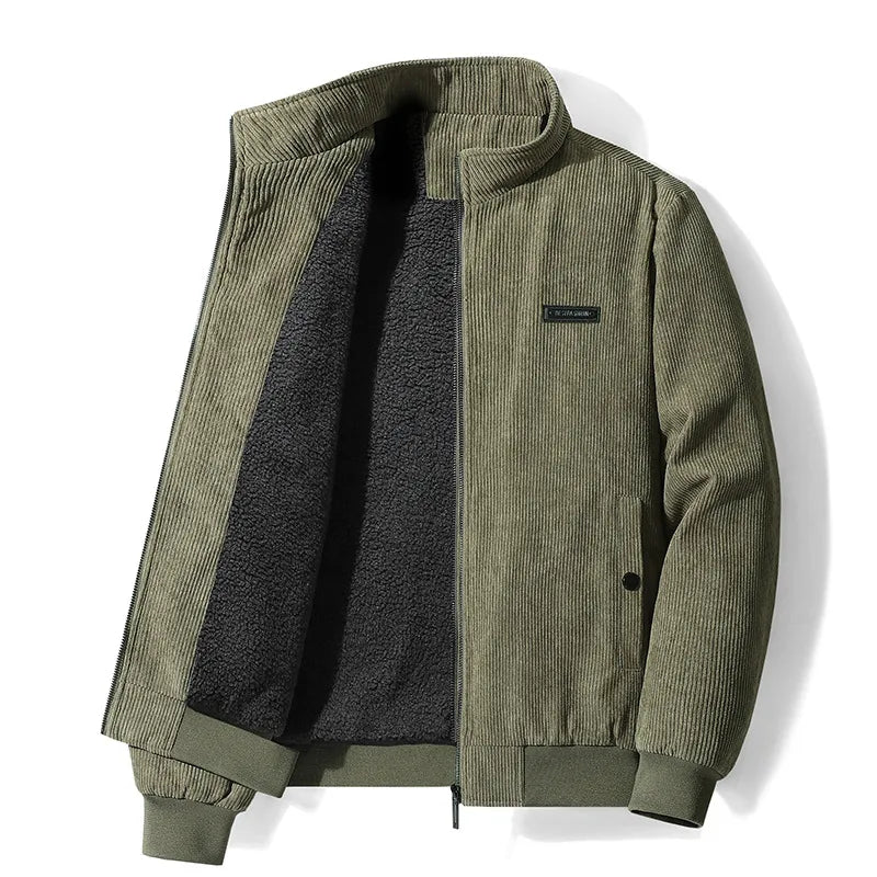 Vue de profil de la veste d'hiver avec fermeture éclair