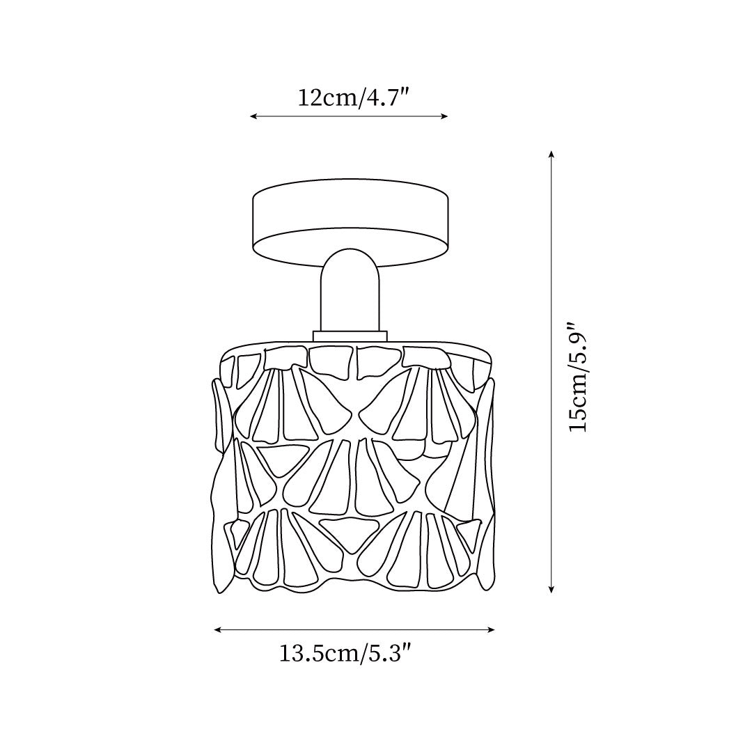 Vue de dessous de la lampe Tiffany, lumière allumée