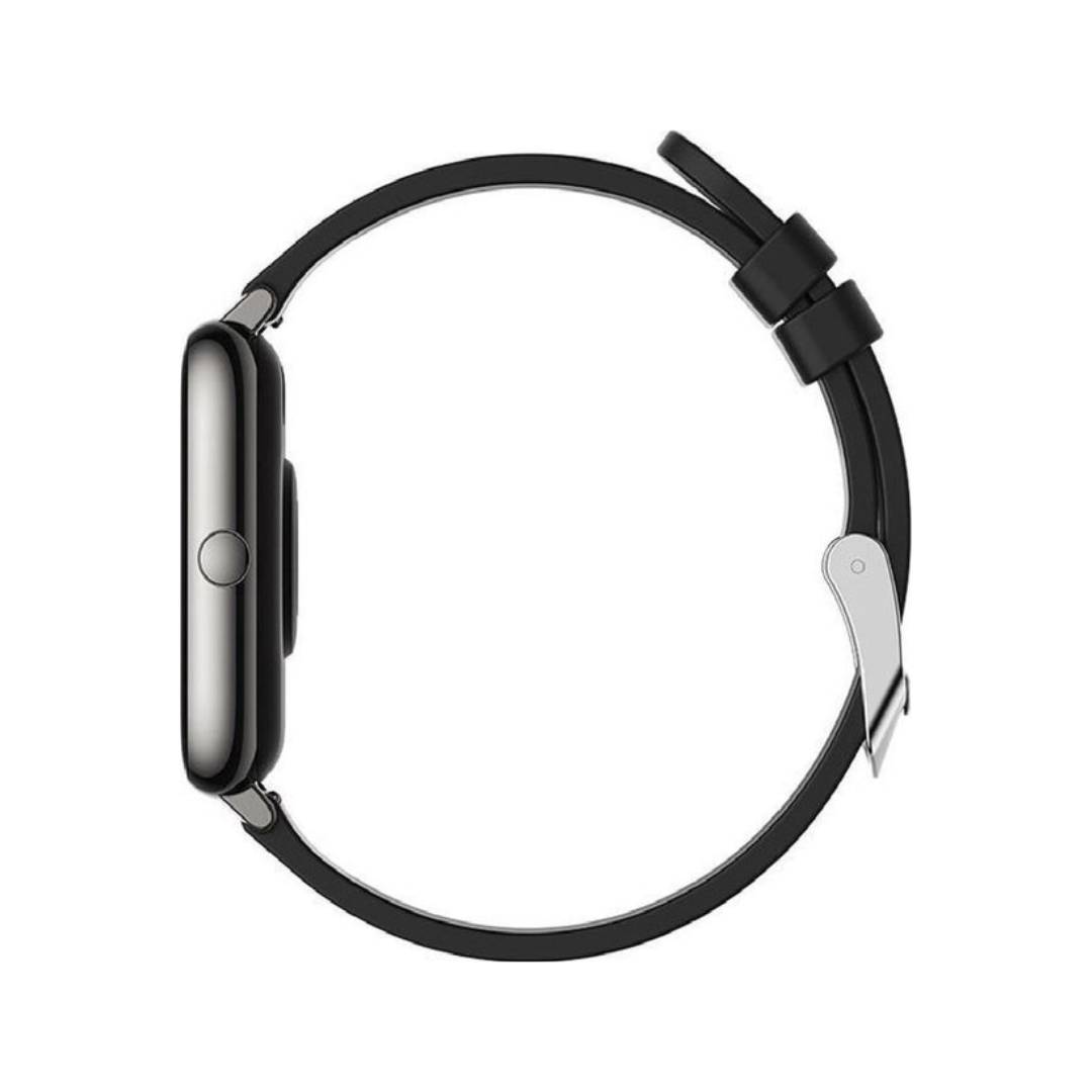 Montre connectée noire avec écran couleur affichant des statistiques de fitness