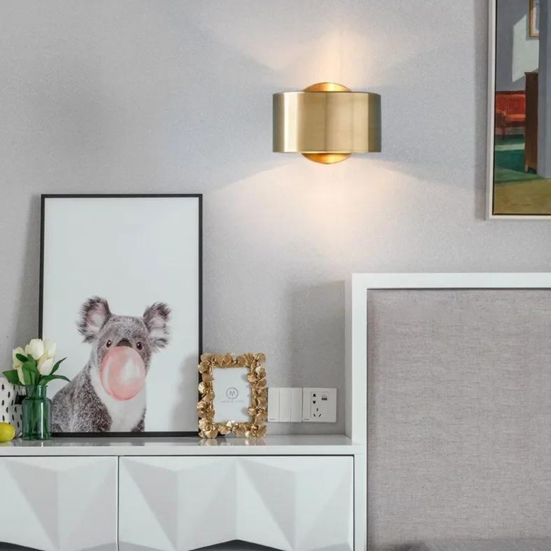 Gros plan sur le verre dépoli de l'applique