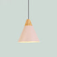 Lampe suspendue avec un design minimaliste