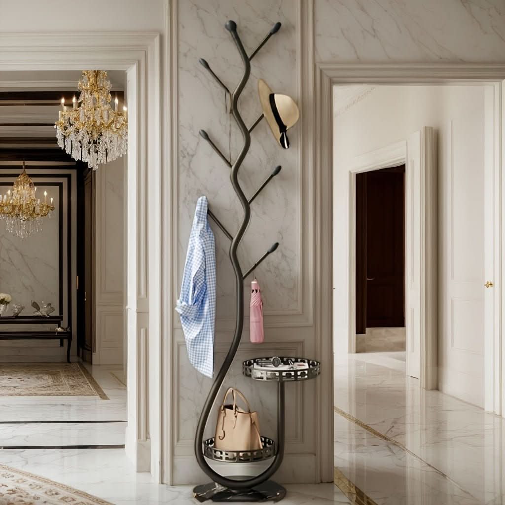 Porte-manteau élégant dans un intérieur épuré et lumineux