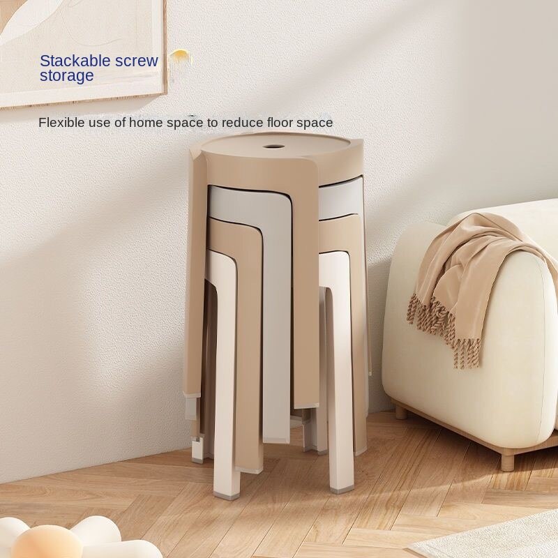 Tabouret empilable minimaliste en plastique, vue de profil