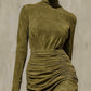 Robe midi verte olive avec plis et franges