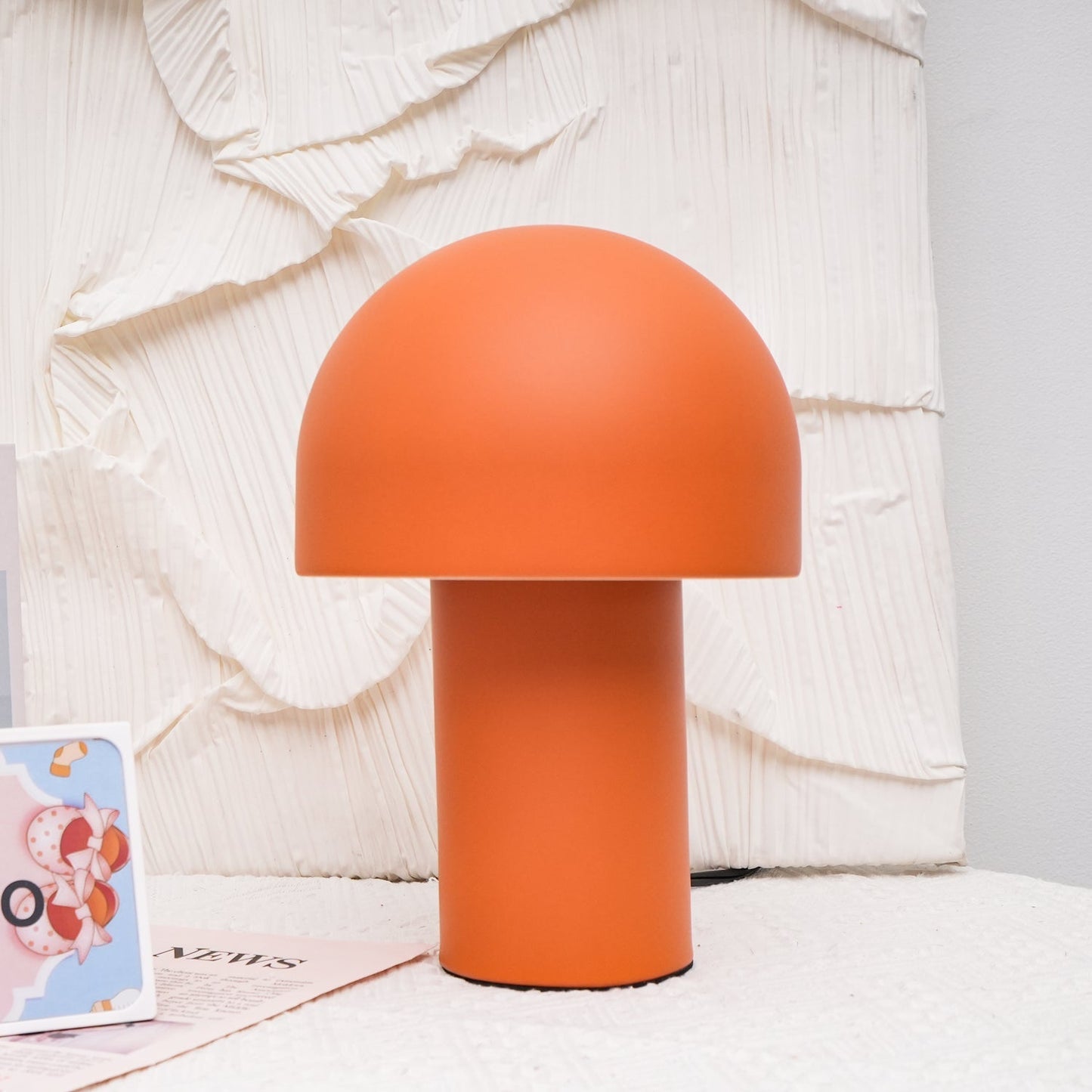Vue latérale de la lampe champignon, design moderne
