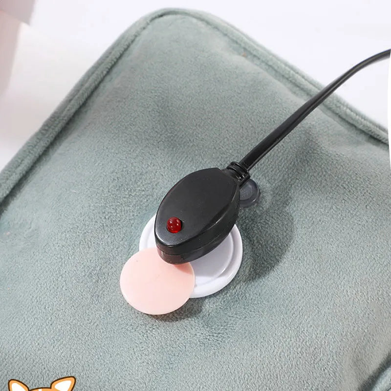 Gros plan sur la texture pelucheuse de la bouillotte