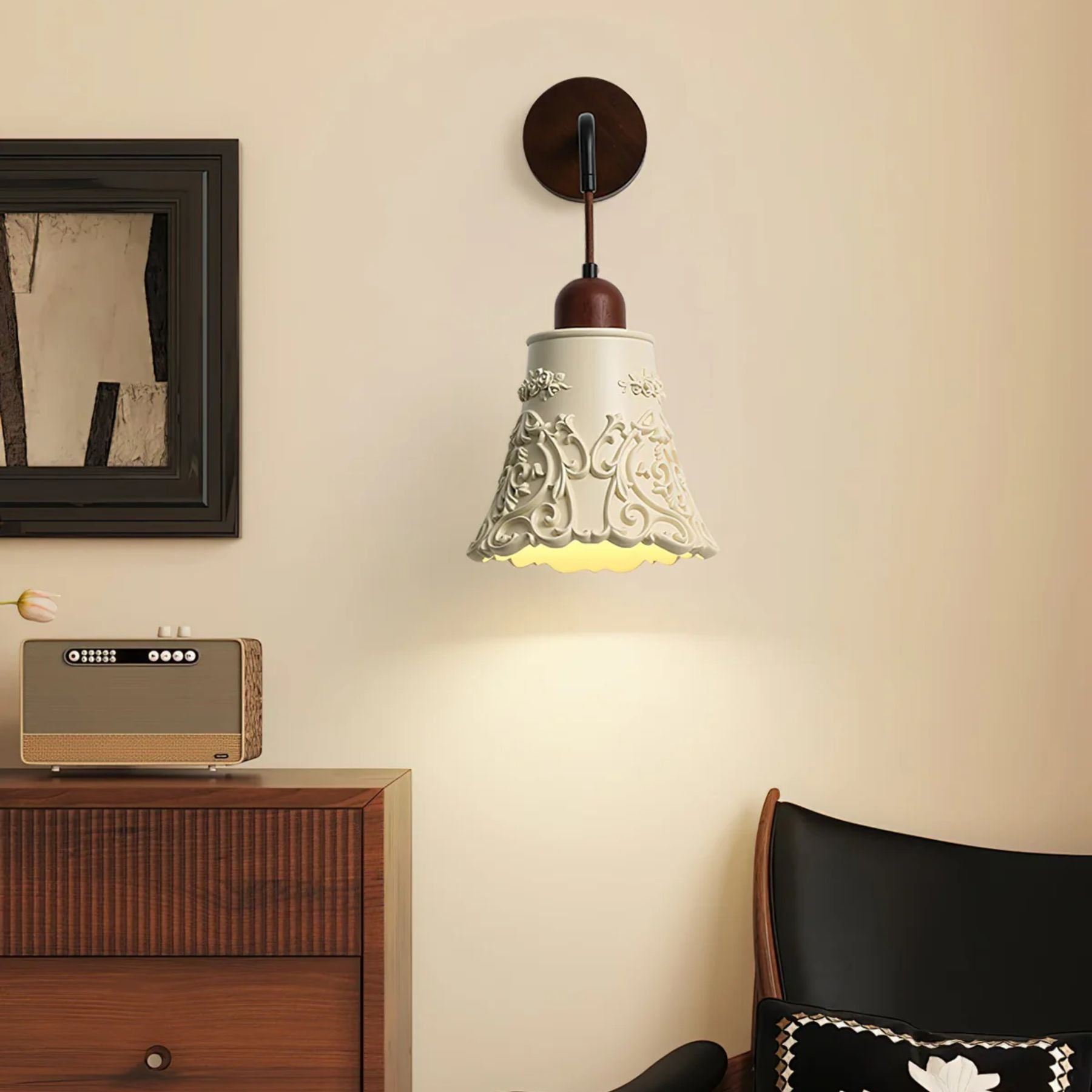 Détail de l'abat-jour en résine ivoire élégante