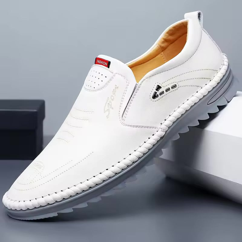 Chaussures orthopédiques marron avec design moderne et fonctionnel
