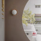Applique murale vue de côté montrant le design épuré