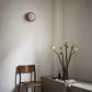 Installation de l'applique dans un couloir moderne