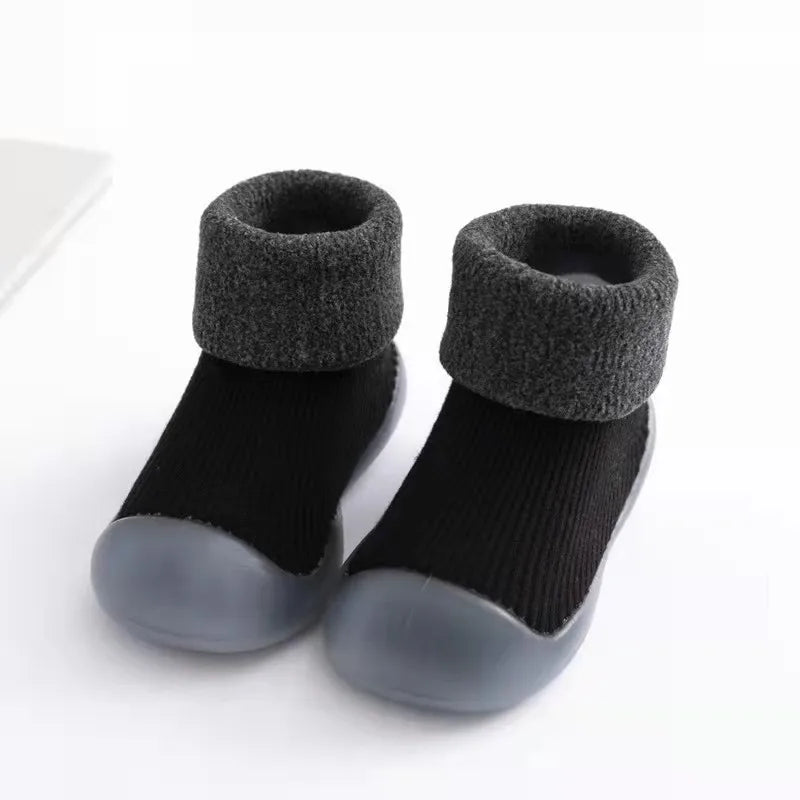 Gros plan sur la texture du tissu des chaussettes