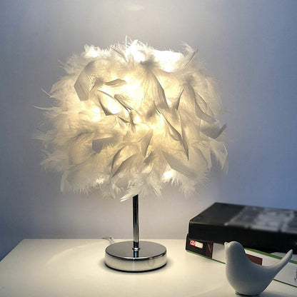 Lampe en plumes avec interrupteur sur le cordon