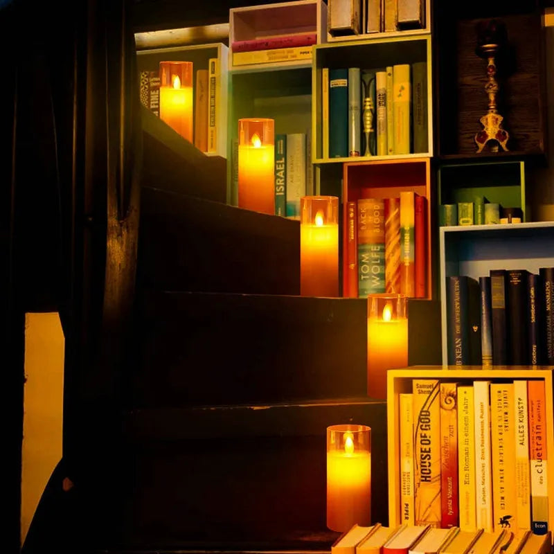 Bougies LED créant une ambiance chaleureuse dans un salon