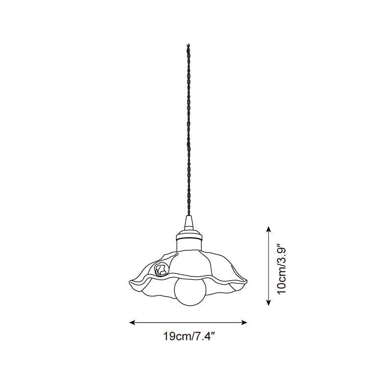 Lampe suspendue avec cadre doré et abat-jour pétale vert