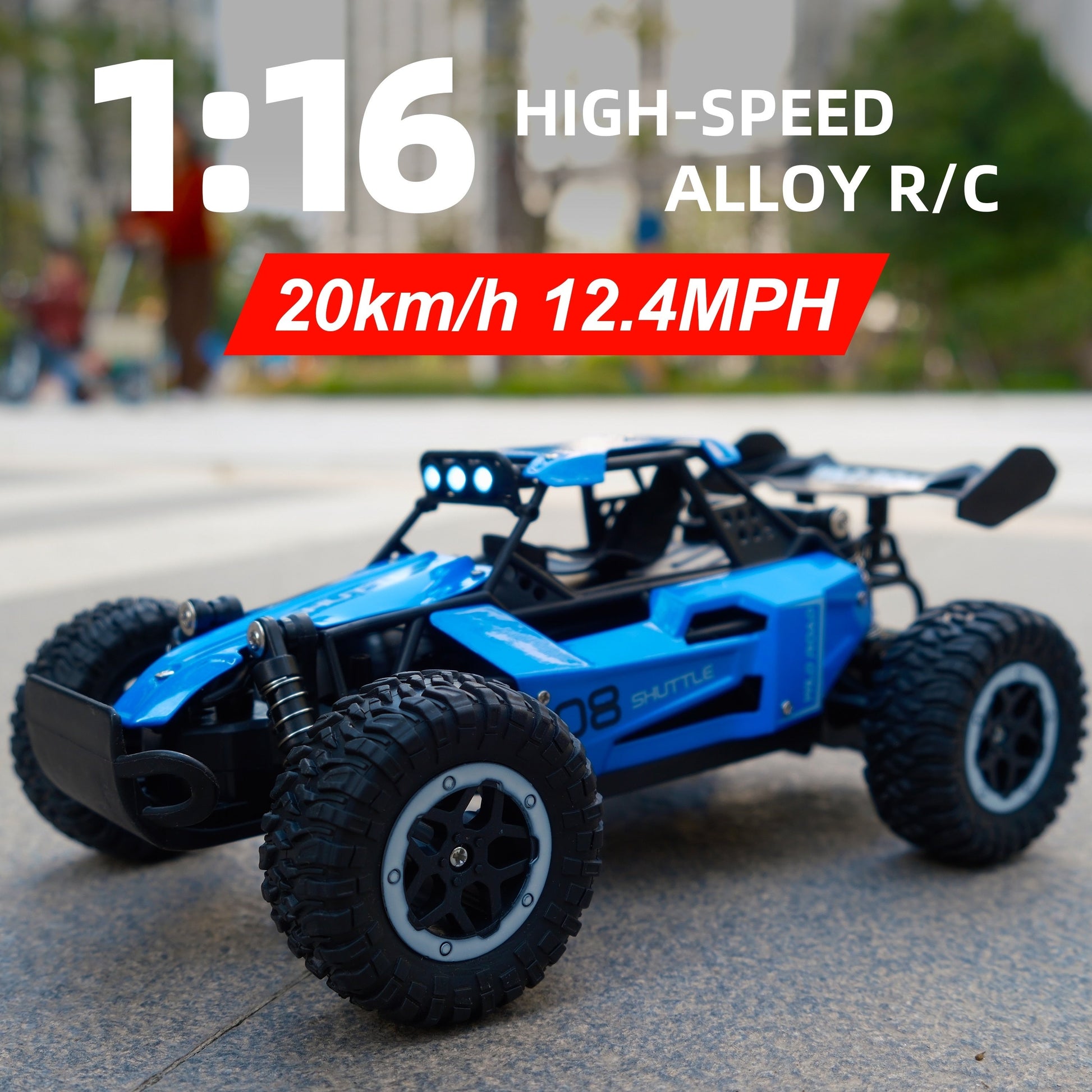 Vue latérale de la voiture RC en alliage