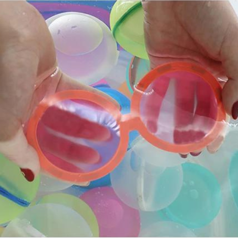 Ballons d'eau colorés avec système de fermeture magnétique
