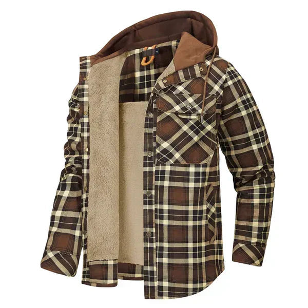 Gilet à carreaux rouge, présenté sur fond neutre