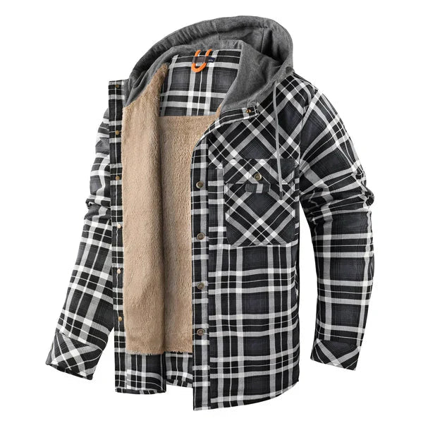 Détail du motif à carreaux bleu et marron du gilet