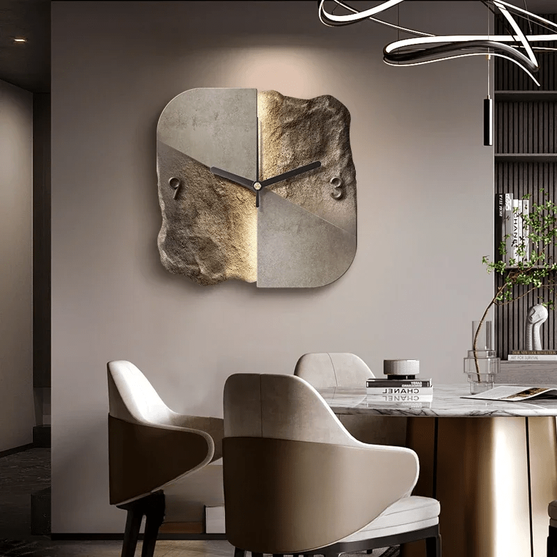 Horloge murale moderne avec surface texturée et mouvement silencieux