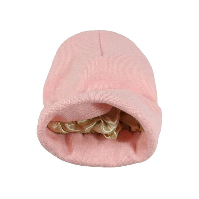 Intérieur satin du bonnet, protection cheveux
