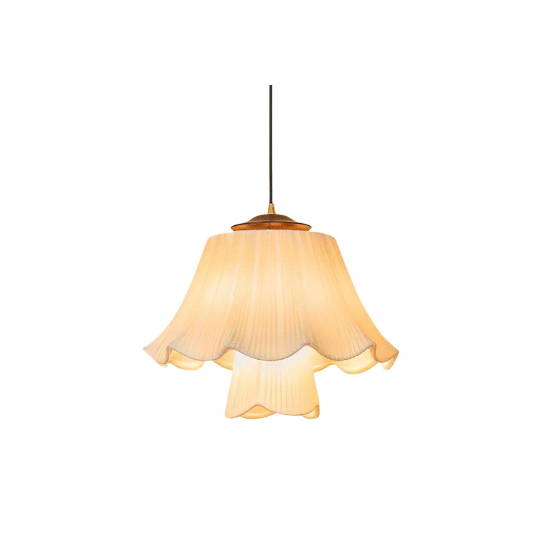 Lampe suspendue avec abat-jour plissé diffusant une lumière douce