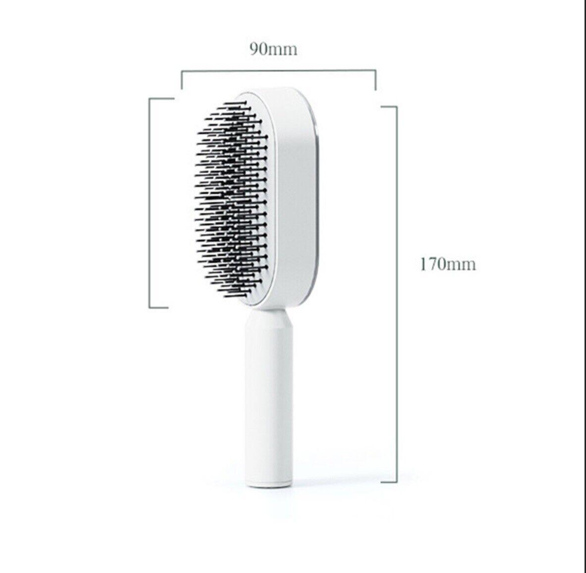 Brosse à cheveux avec fonction de nettoyage par pression