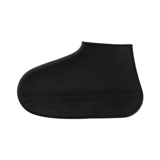Surchaussures imperméables prêtes à être utilisées sous la pluie