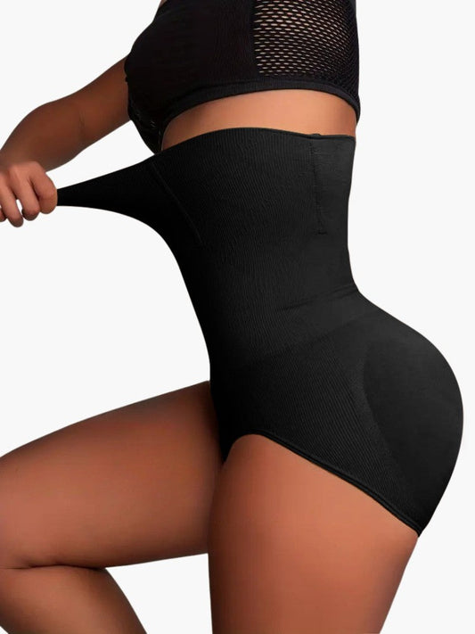 Culotte beige en nylon et spandex, vue latérale