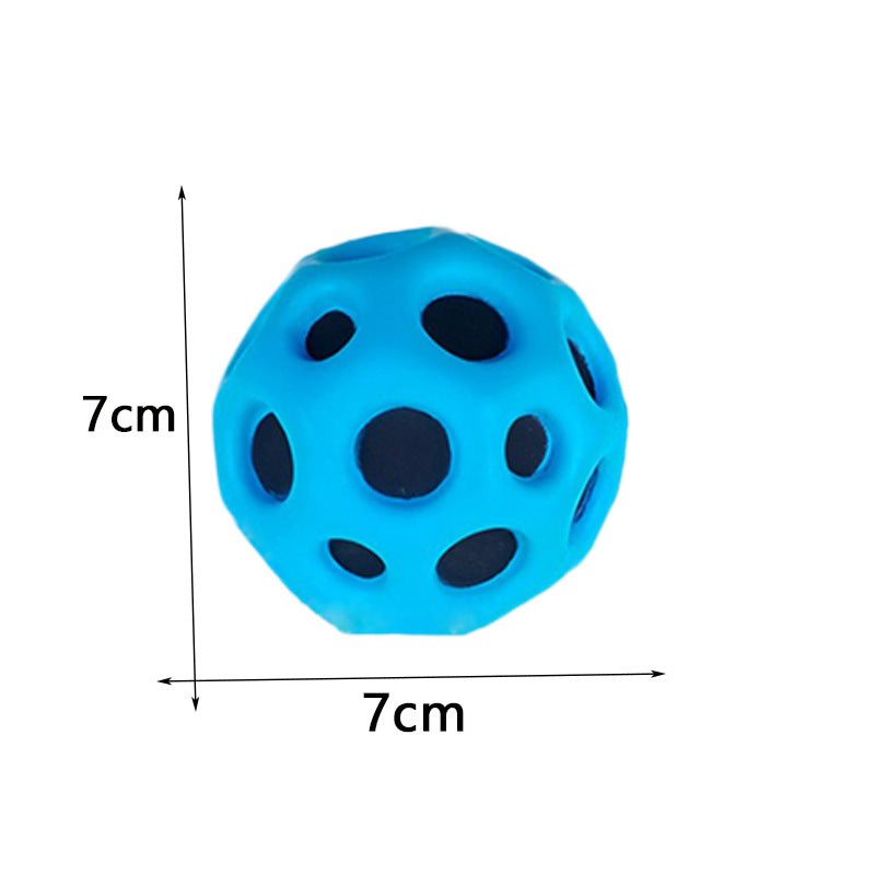 Gros plan sur la texture douce et sécuritaire de la balle