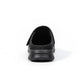 Gros plan sur la doublure douce des chaussons pour pieds sensibles