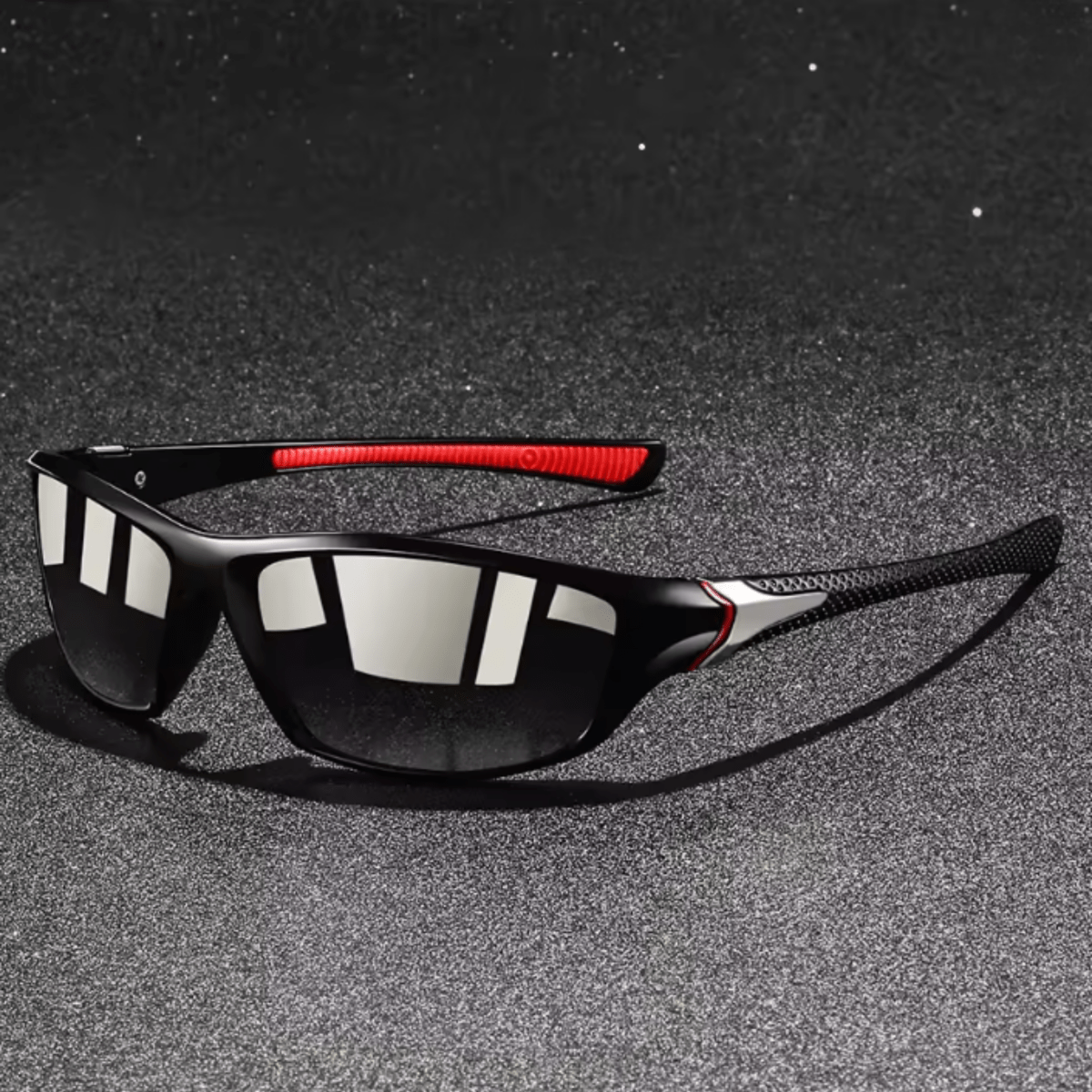 Lunettes avec étui de protection et chiffon de nettoyage