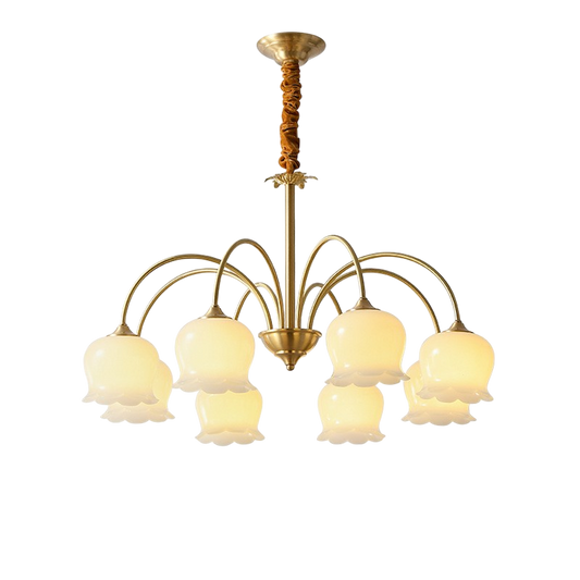 Lustre en cuivre créant une ambiance cosy