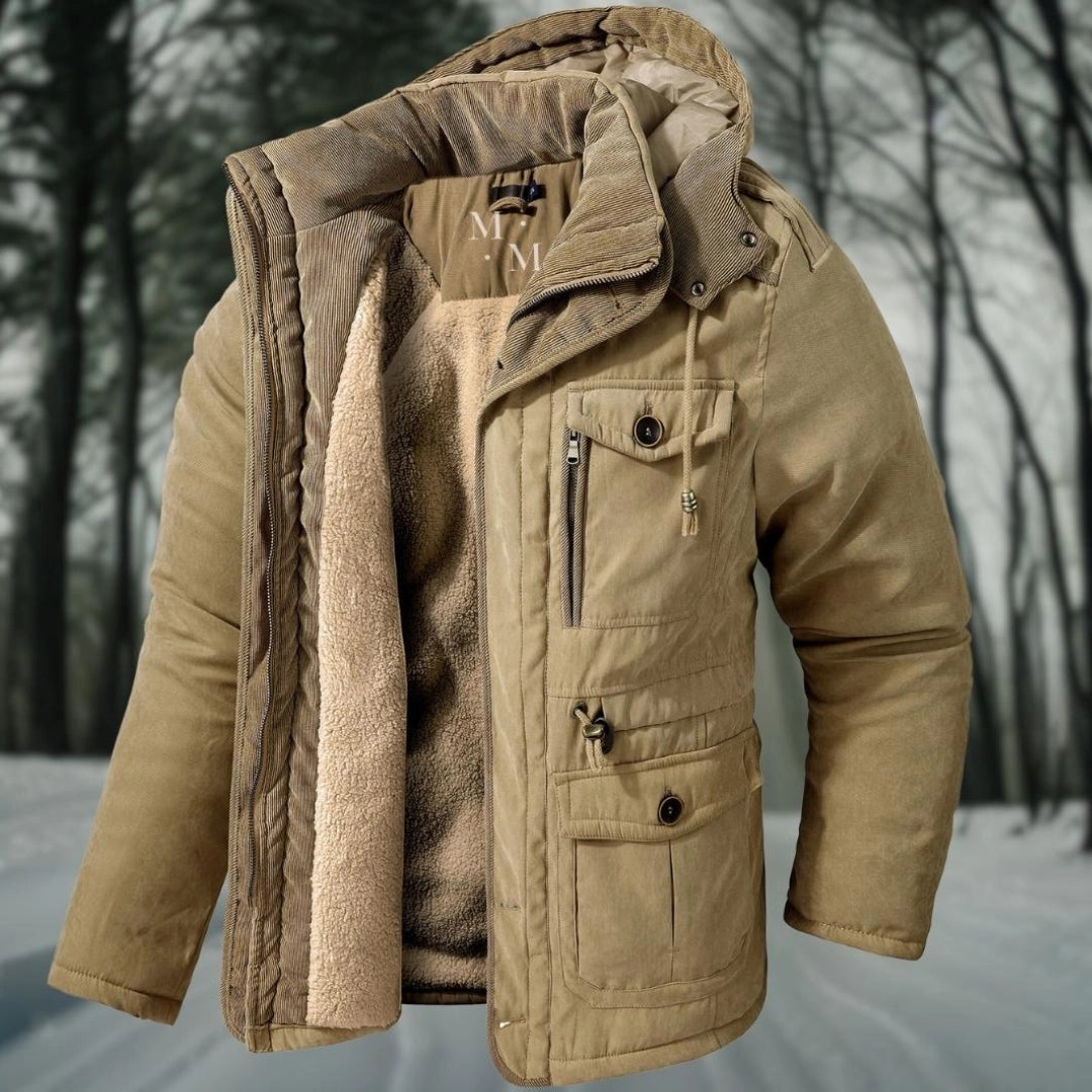 Vue de profil de la parka avec capuche côtelée