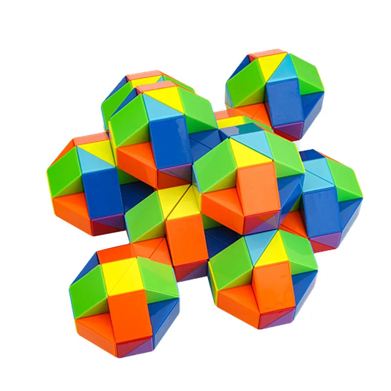 Cube serpent déplié, illustrant ses possibilités de jeu variées