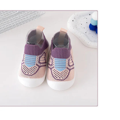 Vue d'ensemble des chaussures bébé avec soutien optimal
