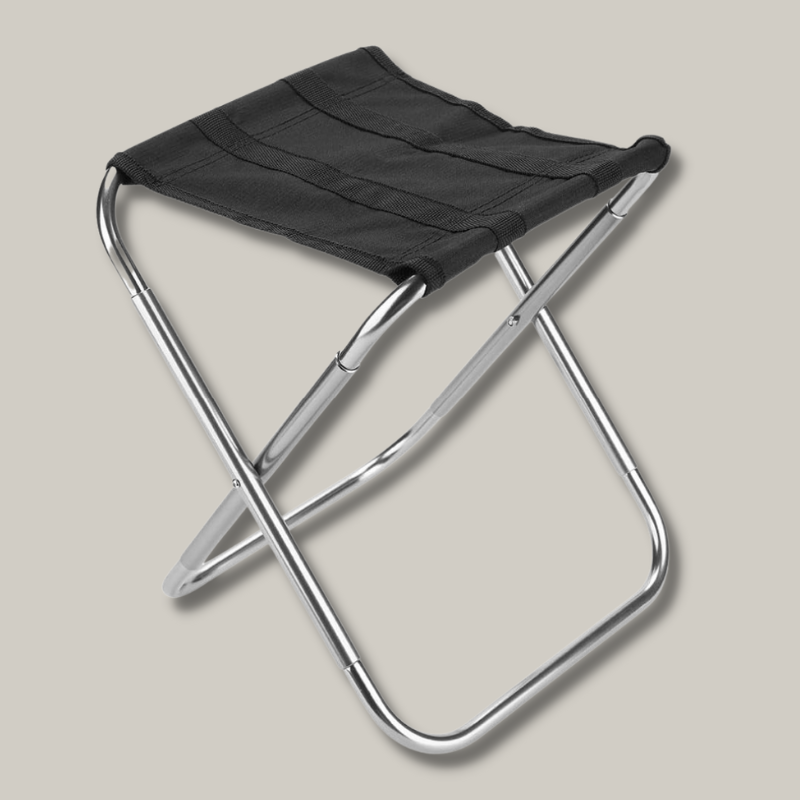 Vue latérale du tabouret montrant l'assise robuste