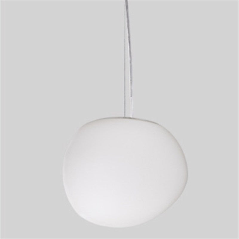 Vue de profil de la lampe, design moderne et épuré