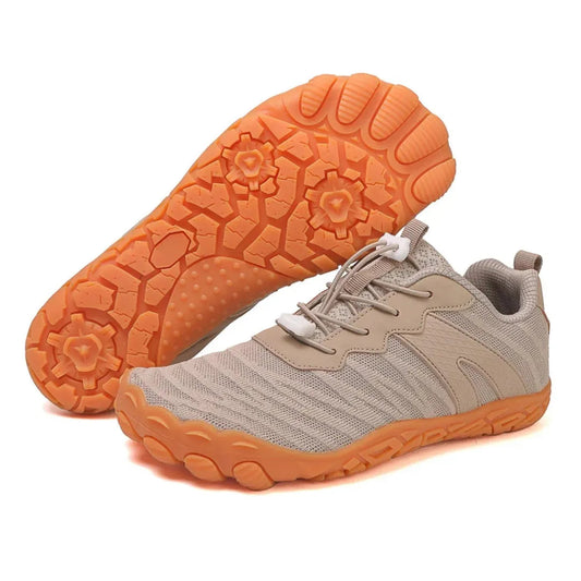 Chaussures avec adhérence naturelle, parfaites pour randonnée