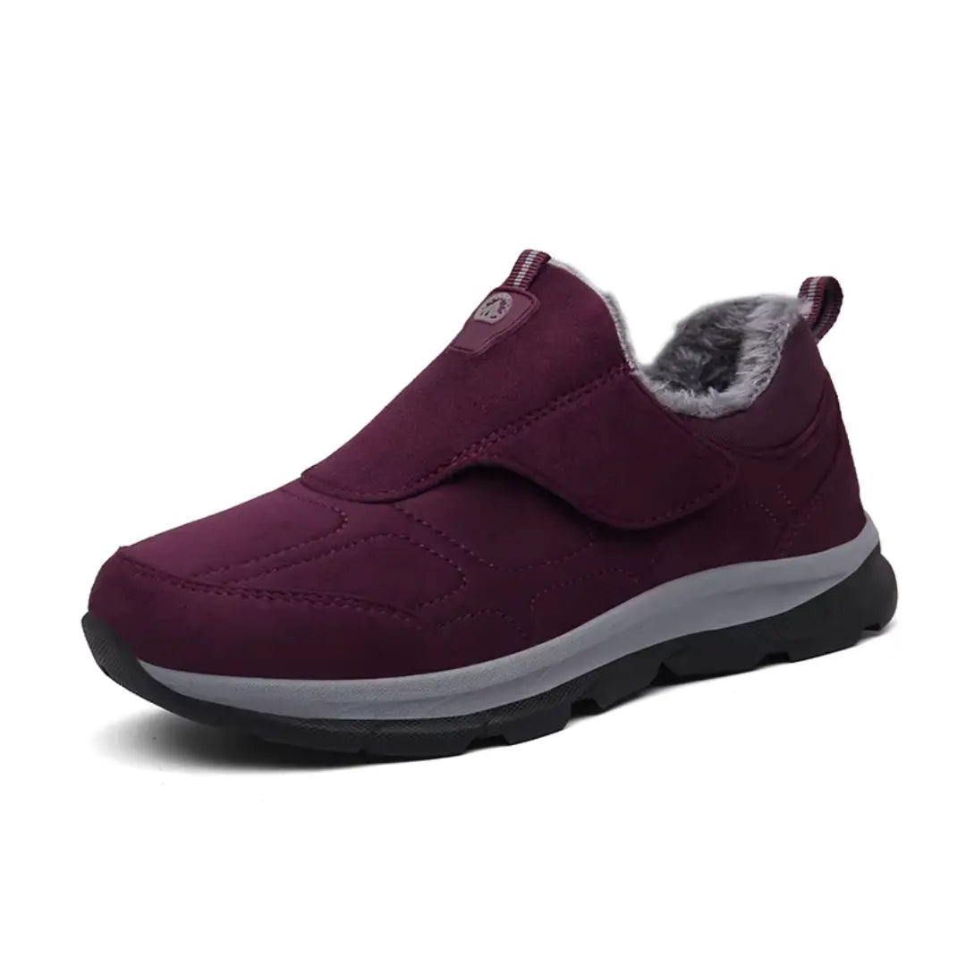 Gros plan sur la doublure douce et confortable des mocassins