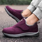Vue de dessus des mocassins illustrant le design flexible