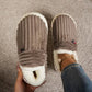 Chaussons thermiques montrant la résistance des matériaux